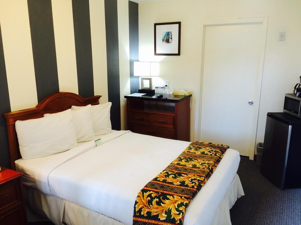 West Park Inn- Extended Stay / Weekly Rates Available Сан Диего Стая снимка